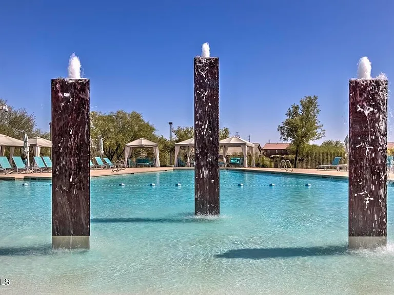 3660 E Zachary Dr — Photo 18