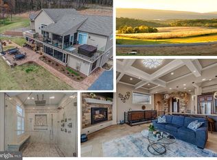 3056 Hampshire Grade Rd, Hedgesville, WV 25427