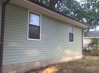 1027 E Blaine St APT B, Springfield, MO 65803