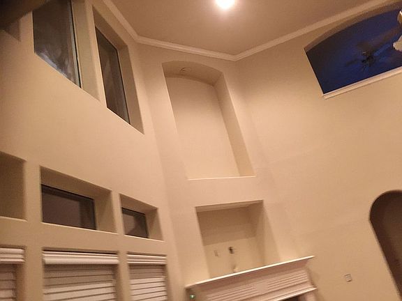 5th image of 10130 Pine Flats Dr