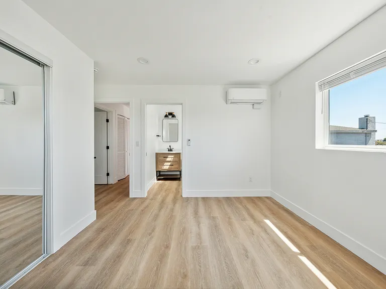 6007 W 85th Pl — Photo 17