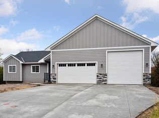 10540 Eagle Cir NW, Coon Rapids, MN 55433