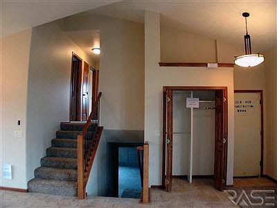 3rd image of 1708 S Kinderhook Ave W