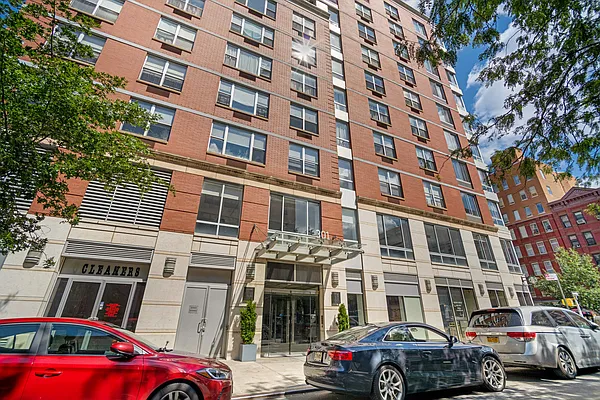 Sold by Compass | media 17