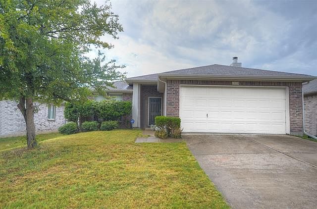 1st image of 1604 Brookstone Dr