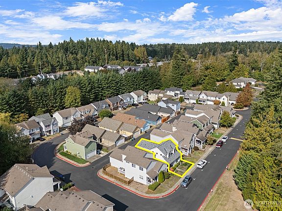 3rd image of 6347 Hamma Hamma Lane NE