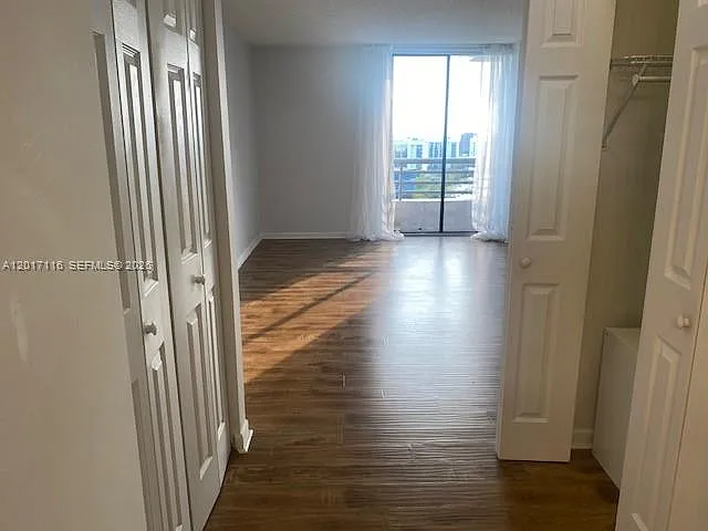 3300 NE 191st St #1906 — Photo 29