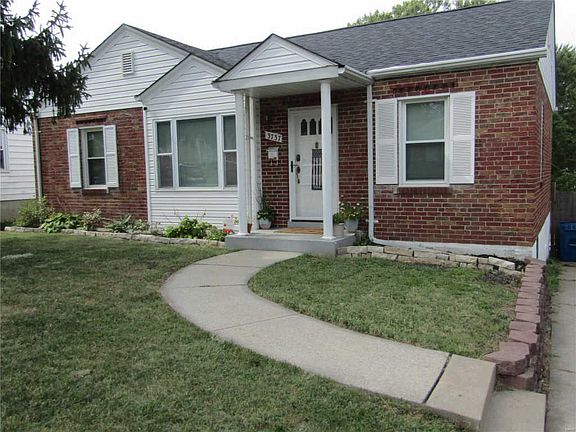 3rd image of 3737 Saint Monica Ln