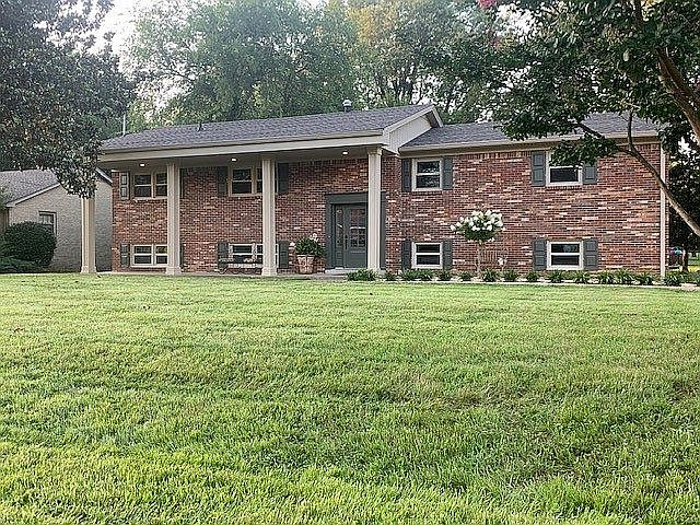 1st image of 1604 Keenland Dr
