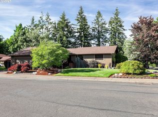 717 NW Crestwood Ct, McMinnville, OR 97128