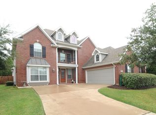 3300 Depaul Dr, Denton, TX 76210