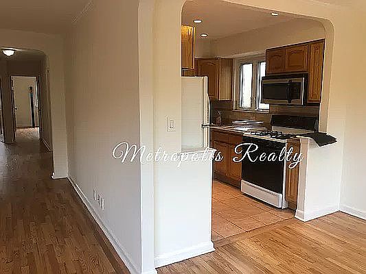 5th image of 36-18 21st Ave #3