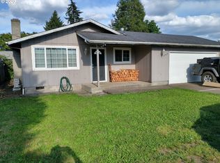 4964 E St, Springfield, OR 97478