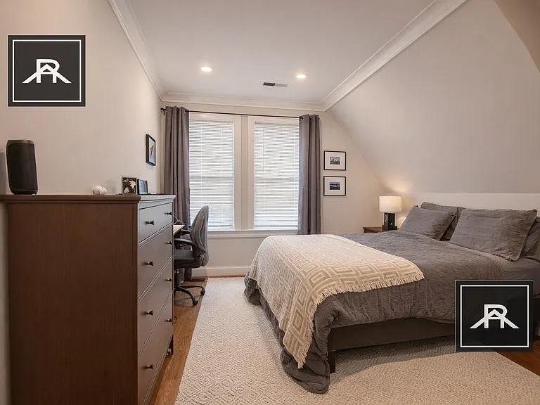 53 Quint Ave #5 — Photo 11