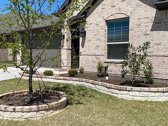 2nd image of 4845 Monte Verde Dr