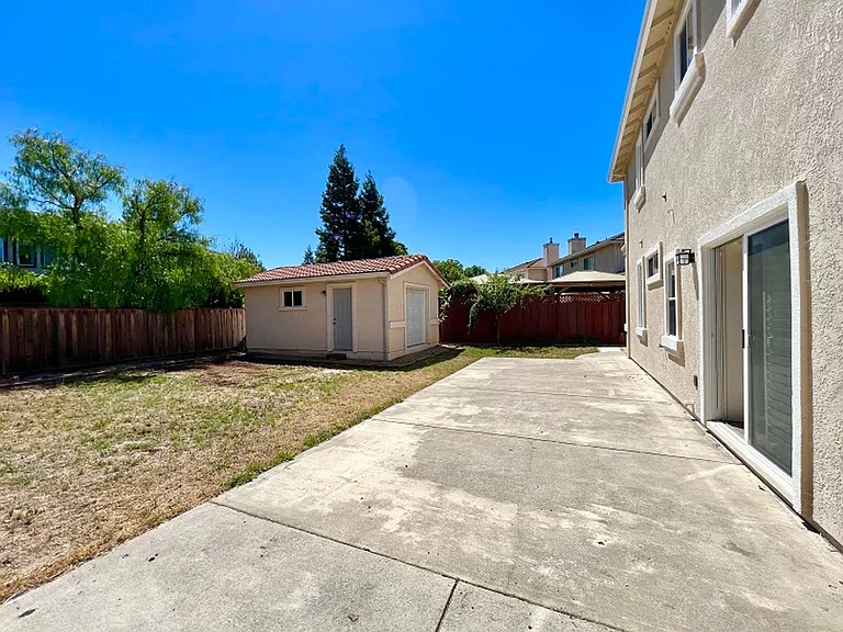 1924 Shurtleff Ave — Photo 27