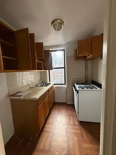 2976 Marion Ave #5 Photo 1