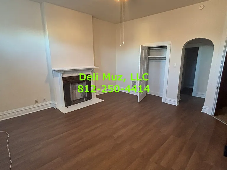 305 Washington Ave #4 — Photo 9