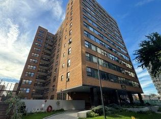 6118 N Sheridan Rd APT 104, Chicago, IL 60660