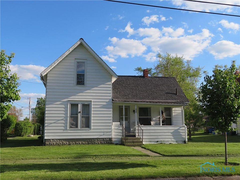 1st image of 420 E Lawrence St