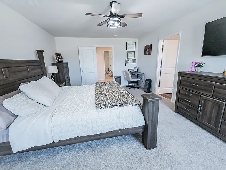 4013 Calabash Ct — Photo 16