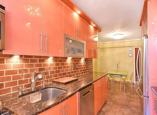 Sold by Remax Edge | media 10