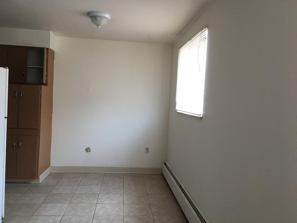 2nd image of 9905 W 21st Ave