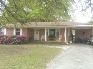 550 W Pine St, Varnville, SC 29944