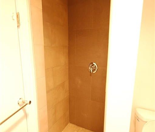 3rd image of 5544 Carousel Dr