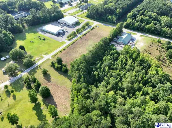 3-3 Commerce Dr, Dillon, SC 29536