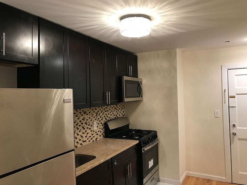 1st image of 131 Beach 122nd St #4P