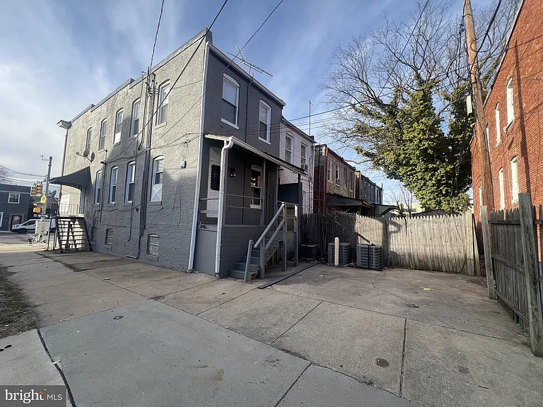 4303 York Rd #3 — Photo 3