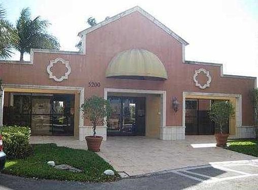 1st image of 5200 NW 31st Ave APT 137