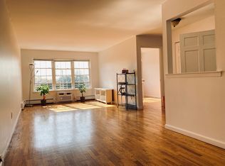 5607 226th St FLOOR 2, Oakland Gardens, NY 11364