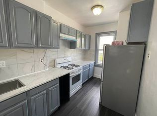 34-24 Crescent St #2, Astoria, NY 11106