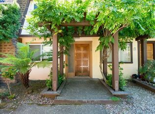 119 Ascot Ct APT 1, Moraga, CA 94556