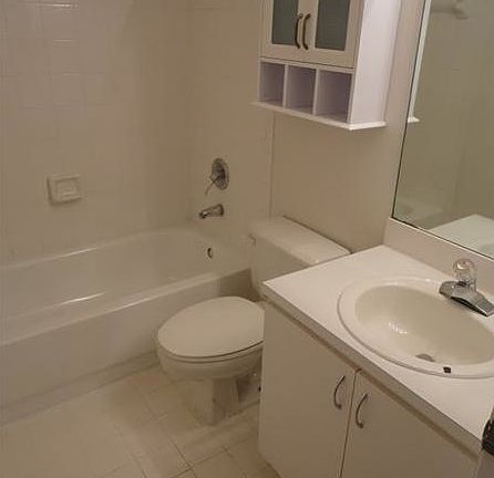 5th image of 1177 NW 123rd Ct