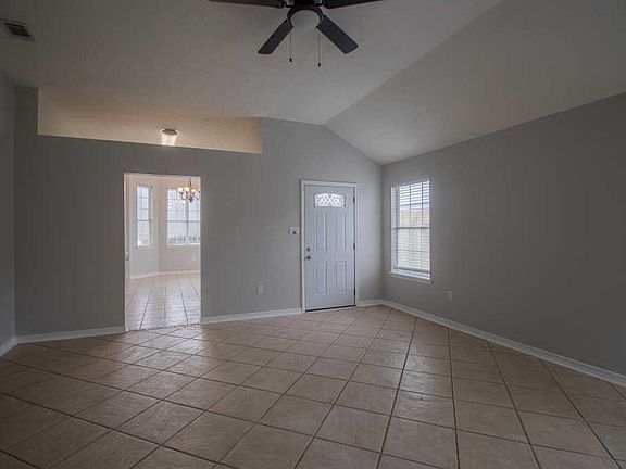 5th image of 14205 S Country Hills Dr