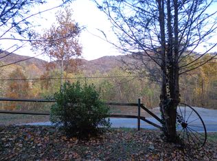 2375 Country Club Rd, Tryon, NC 28782