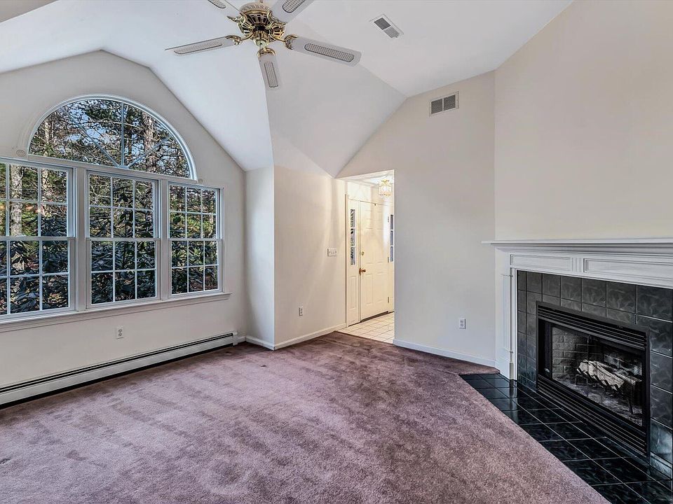 135 Monhegan Road, East Falmouth, MA 02536 Zillow