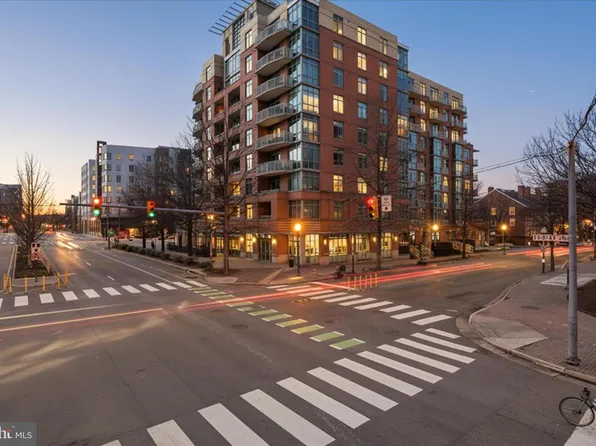 1000 N Randolph St APT 209, Arlington, VA 22201