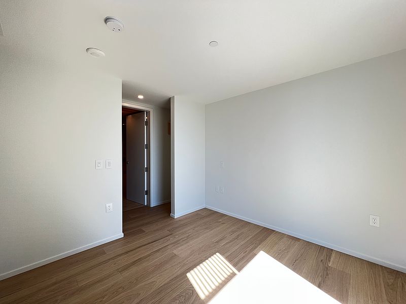 Vancouver Apartment for rent - 2 Bedrooms — photo 9