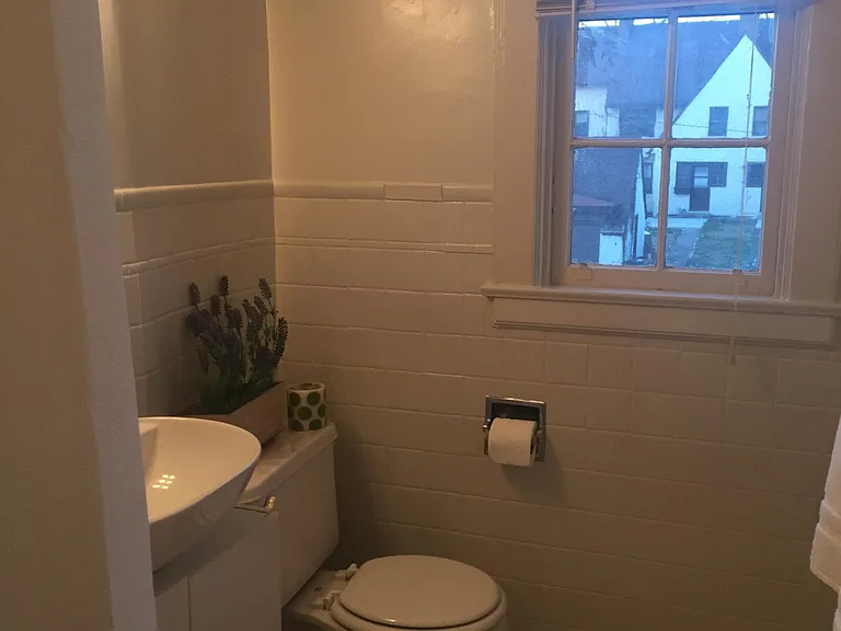 6718 Chestnut St — Photo 3