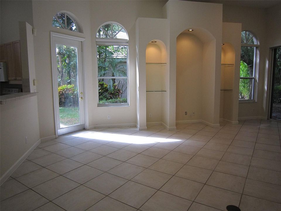 1st image of 4173 Imperial Club Ln