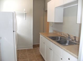 312 1/2 S Holmes St, Lansing, MI 48912