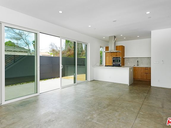 3rd image of 8623 Higuera St
