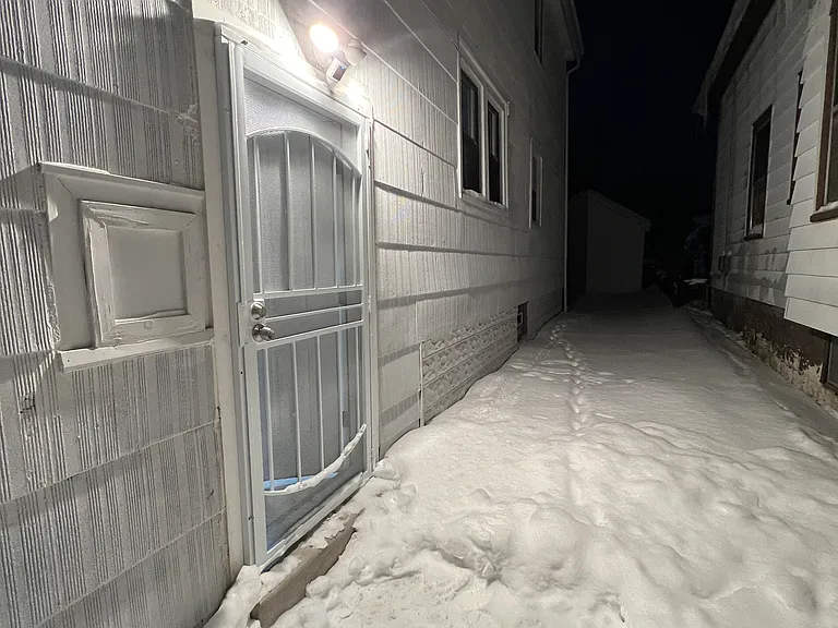 130 Dartmouth Ave #2 — Photo 6