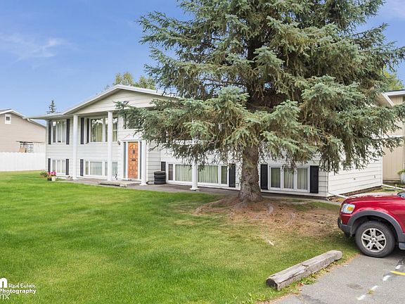 3005 W 34th 2