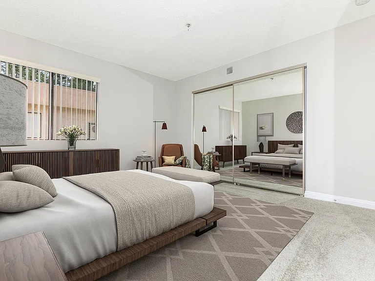 Pasadena Park Place — Photo 16