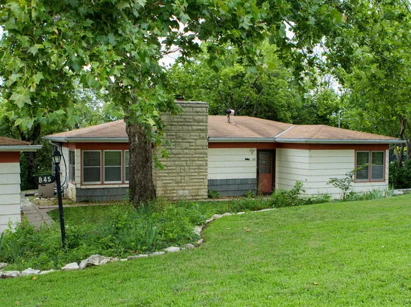 845 Wildcat Rdg, Manhattan, KS 66502